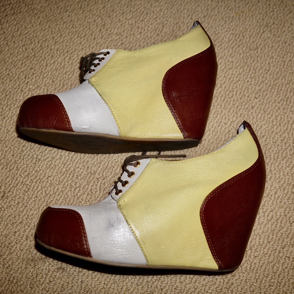 SALE Matiko wedge platform